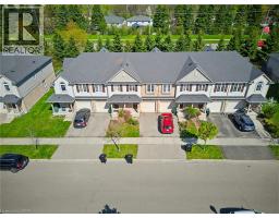 506 BEAUMONT Crescent, Kitchener, Ontario
