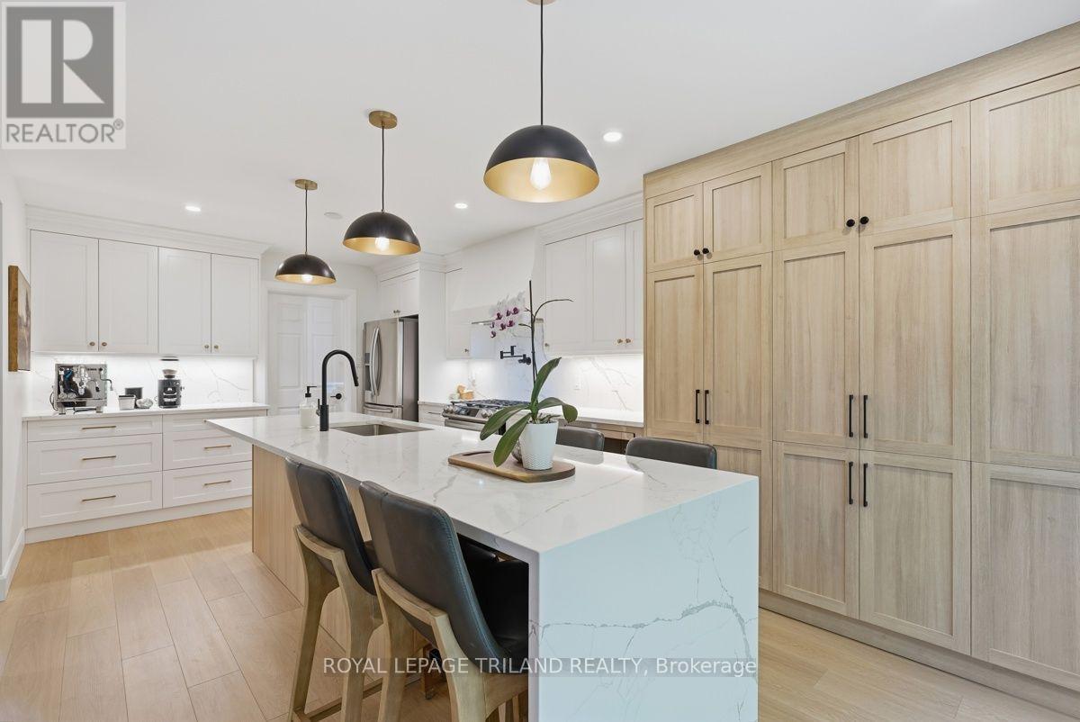 921 Guildwood Boulevard, London North, Ontario  N6H 5G4 - Photo 17 - X13555324