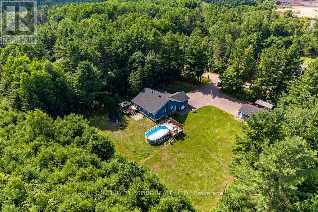 48 Plum Tree Lane, Petawawa, Ontario  K8H 2W8 - Photo 14 - X13555304