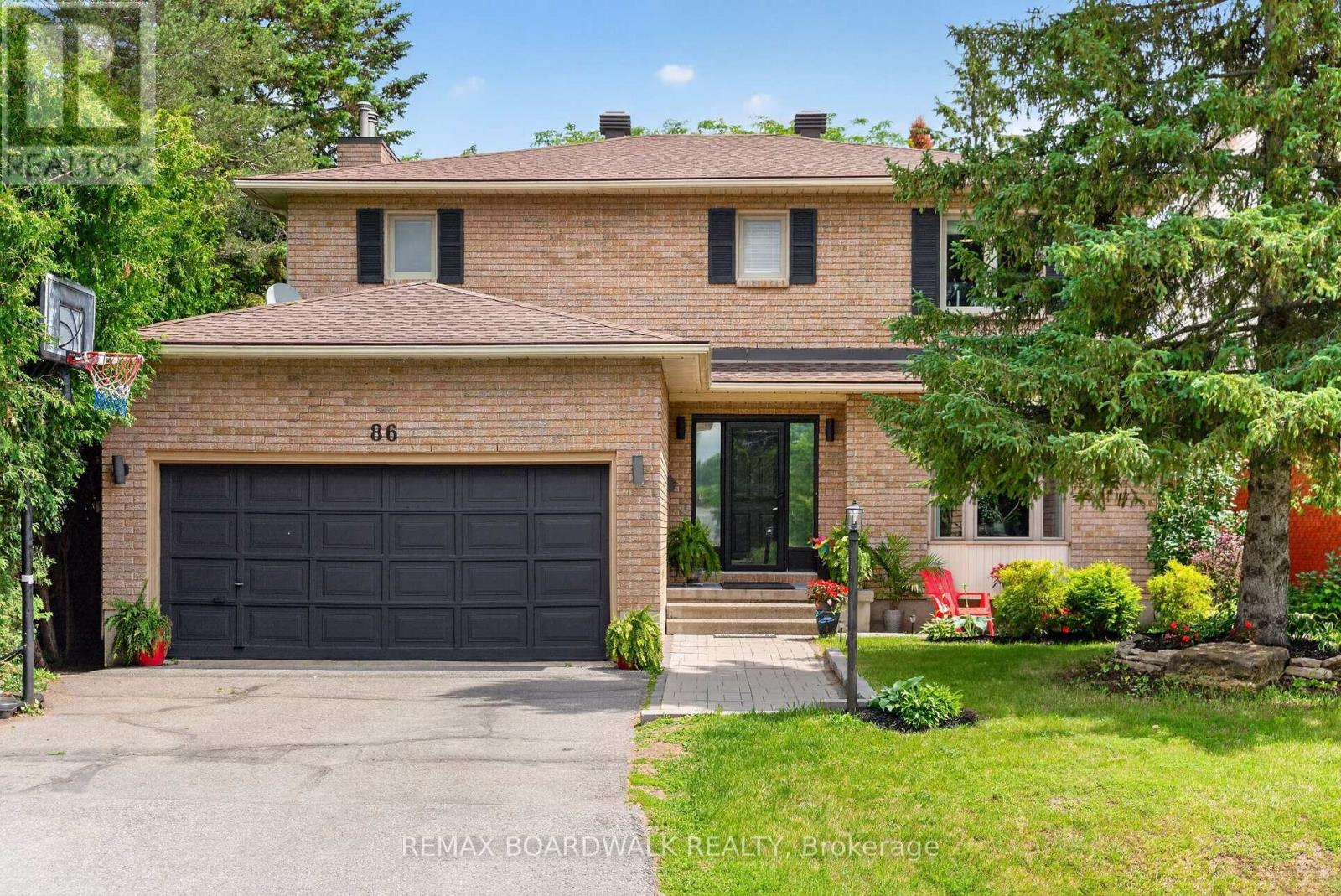 86 VANSTONE DRIVE, Ottawa