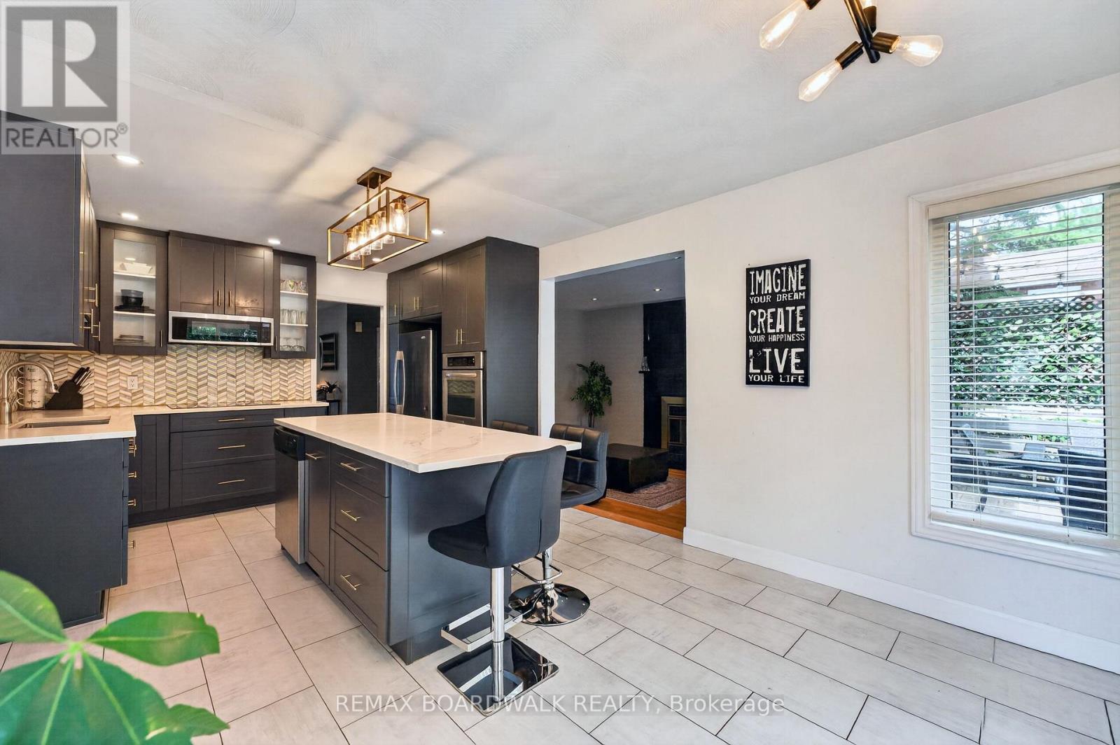 86 Vanstone Drive, Ottawa, Ontario  K2L 3T1 - Photo 17 - X13555290