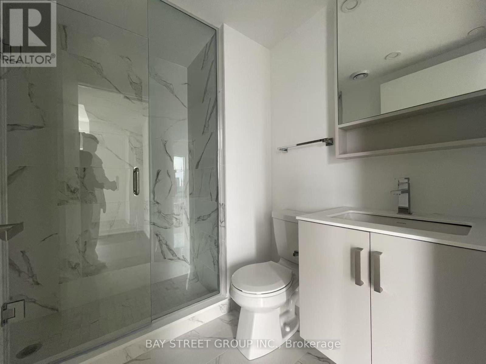 2003 - 88 Queen Street E, Toronto, Ontario M5C 0B6 - Photo 10 - C13555238