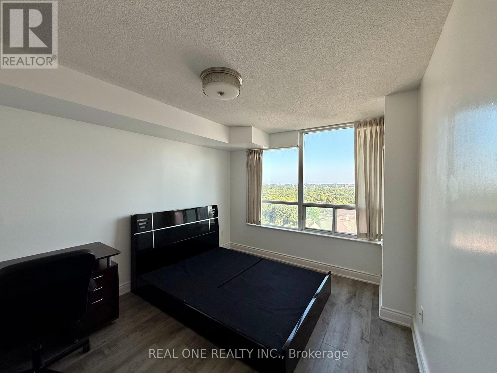1802 - 60 Brian Harrison Way, Toronto, Ontario M1P 5J5 - Photo 8 - E13555216