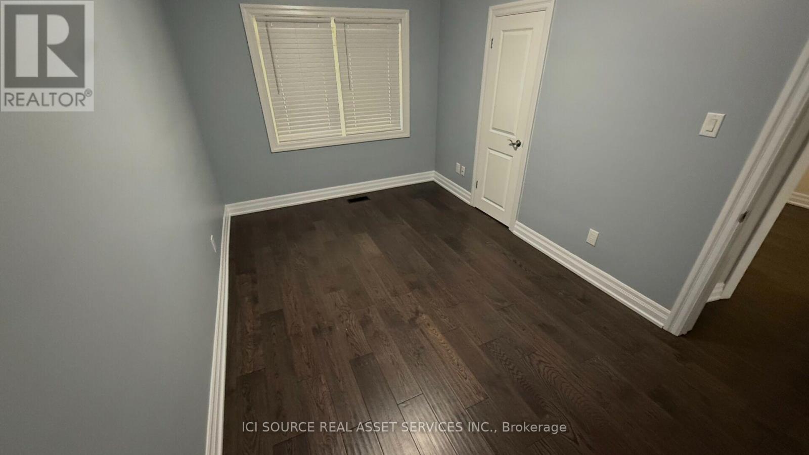 Main Fl - 17 Hubert Avenue, Toronto, Ontario M1K 1Z7 - Photo 8 - E13555222