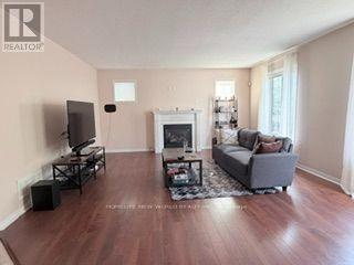 1354 Coldstream Drive, Oshawa, Ontario L1K 0B5 - Photo 6 - E13555230