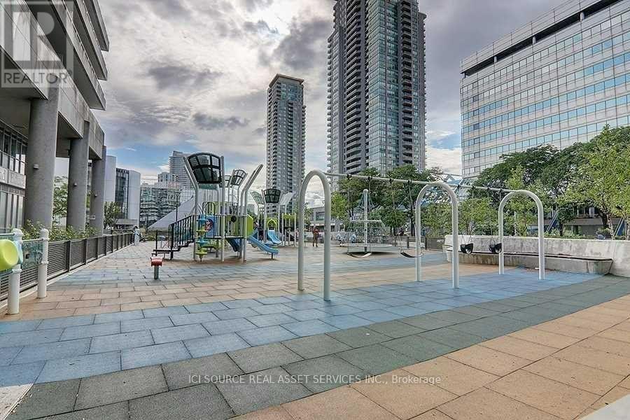 Ph3305 - 70 Town Centre Court, Toronto, Ontario M1P 0B2 - Photo 12 - E13555262