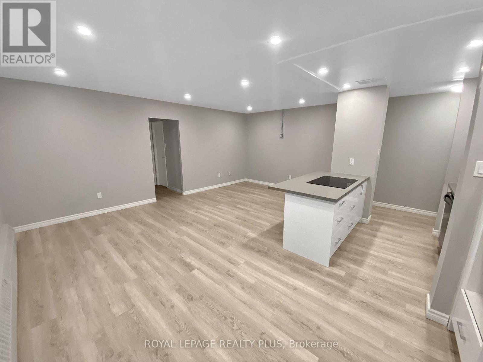 402 - 3065 Queen Frederica Drive, Mississauga, Ontario L4Y 3A3 - Photo 9 - W13555200