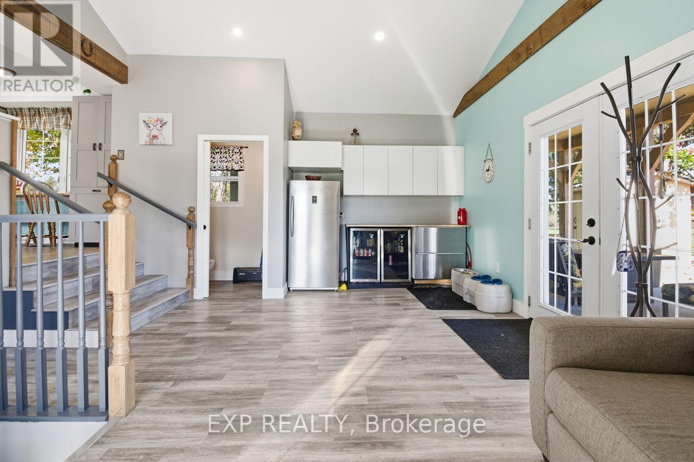 9043 Ridge Road, Niagara Falls, Ontario  L3B 5N7 - Photo 7 - X13555248