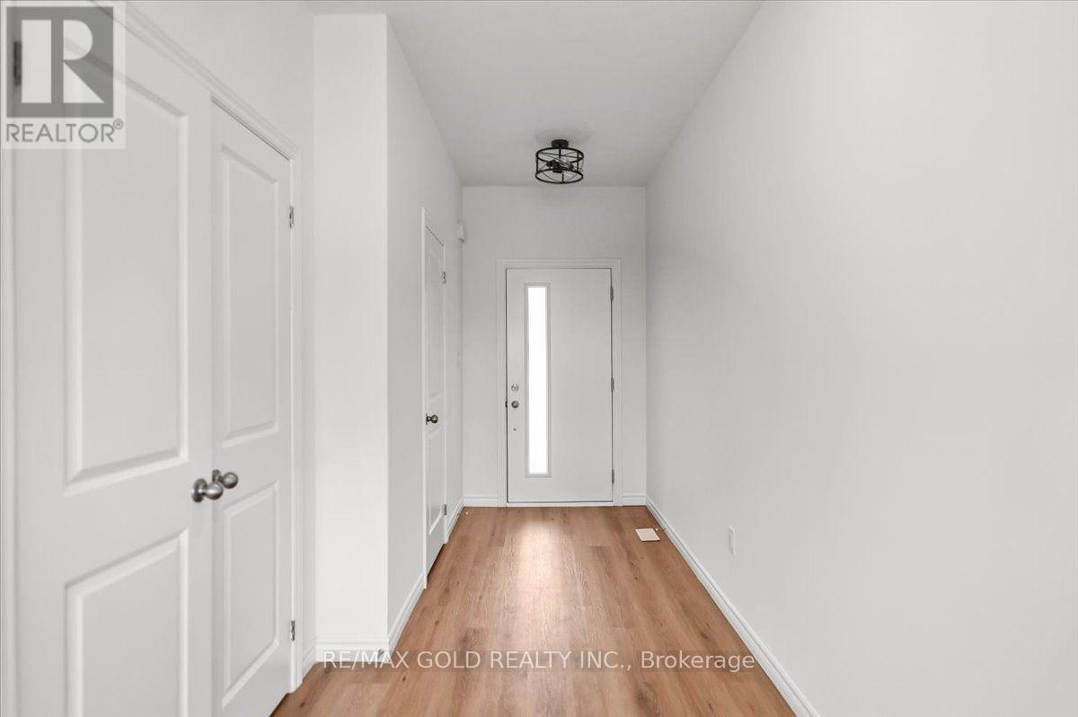 3846 Auckland Avenue, London South, Ontario  N6L 0J2 - Photo 3 - X13555310