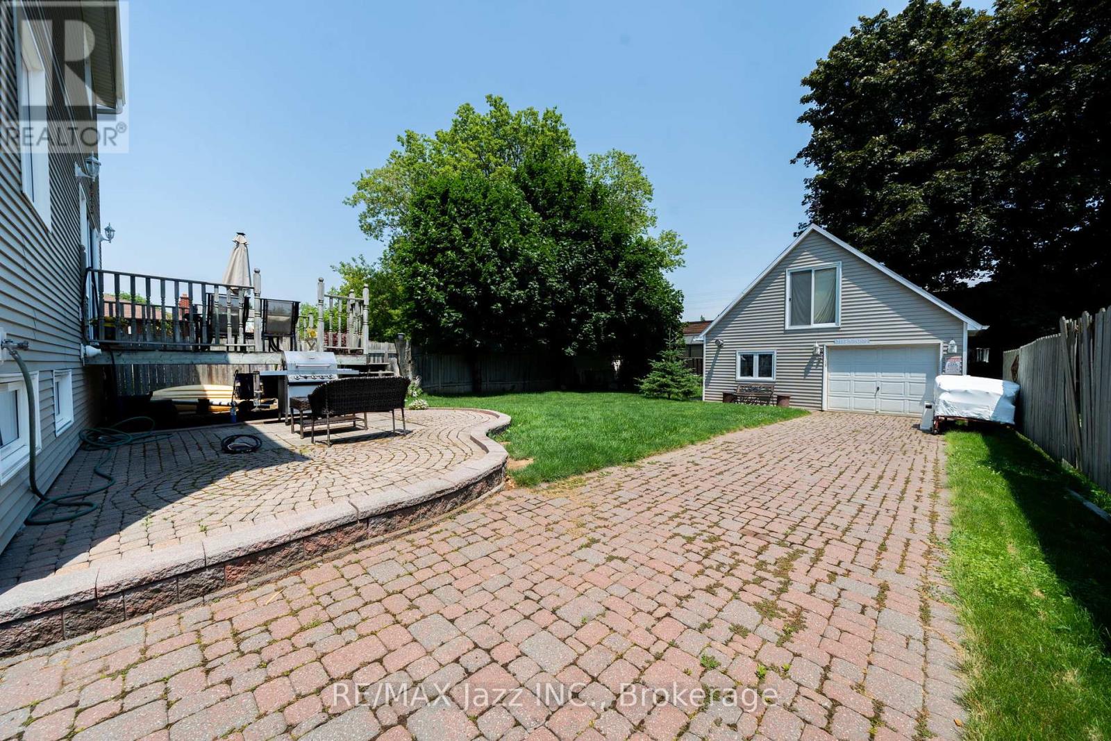 917 Byron Street N, Whitby, Ontario  L1N 4P2 - Photo 47 - E13555412