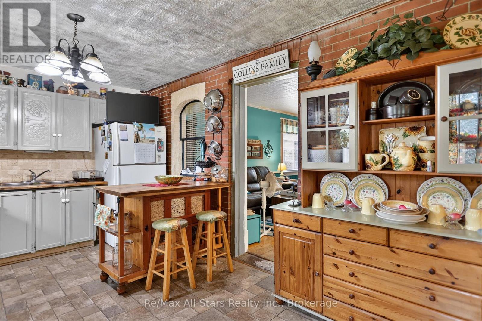 4786 Regional Road 57, Kawartha Lakes, Ontario  L0B 1K0 - Photo 7 - X13555360