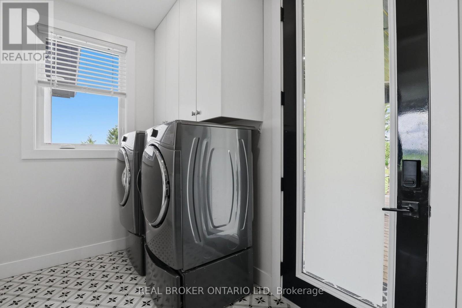 25515 Coldstream Road, Middlesex Centre, Ontario  N0M 1P0 - Photo 20 - X13555372