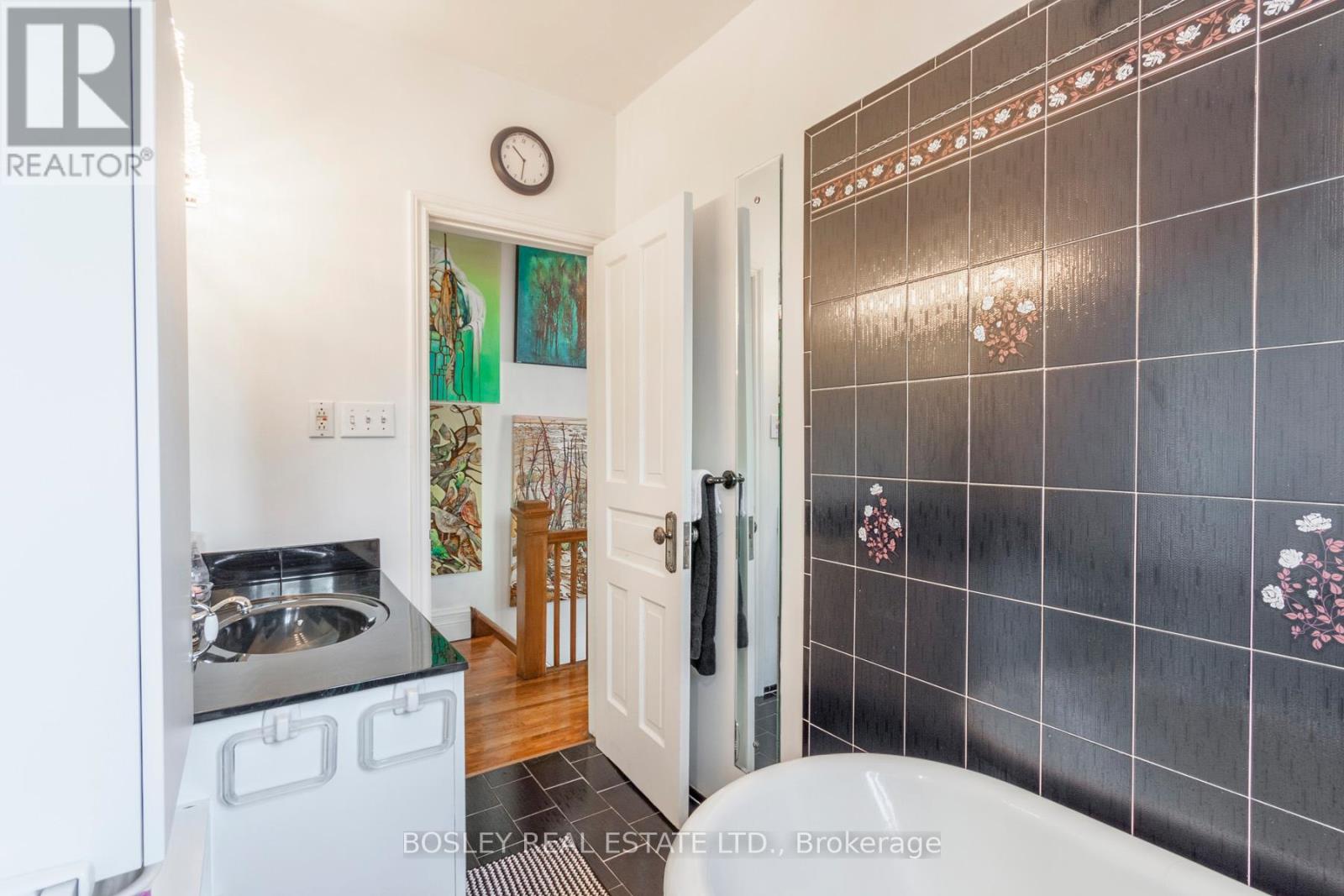22 Martin Crescent, Toronto, Ontario  M4S 2V2 - Photo 19 - C13555376