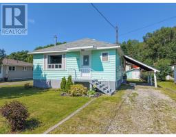 80 SPRUCE DRIVE, Temagami, Ontario