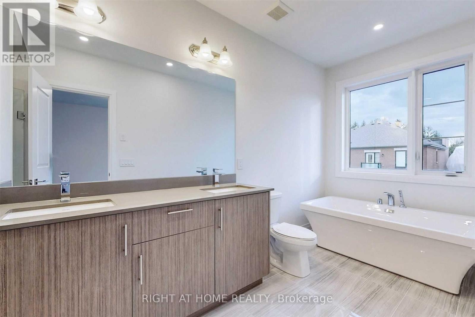 235 Vermont Avenue, Newmarket, Ontario  L3X 0M6 - Photo 22 - N13555404