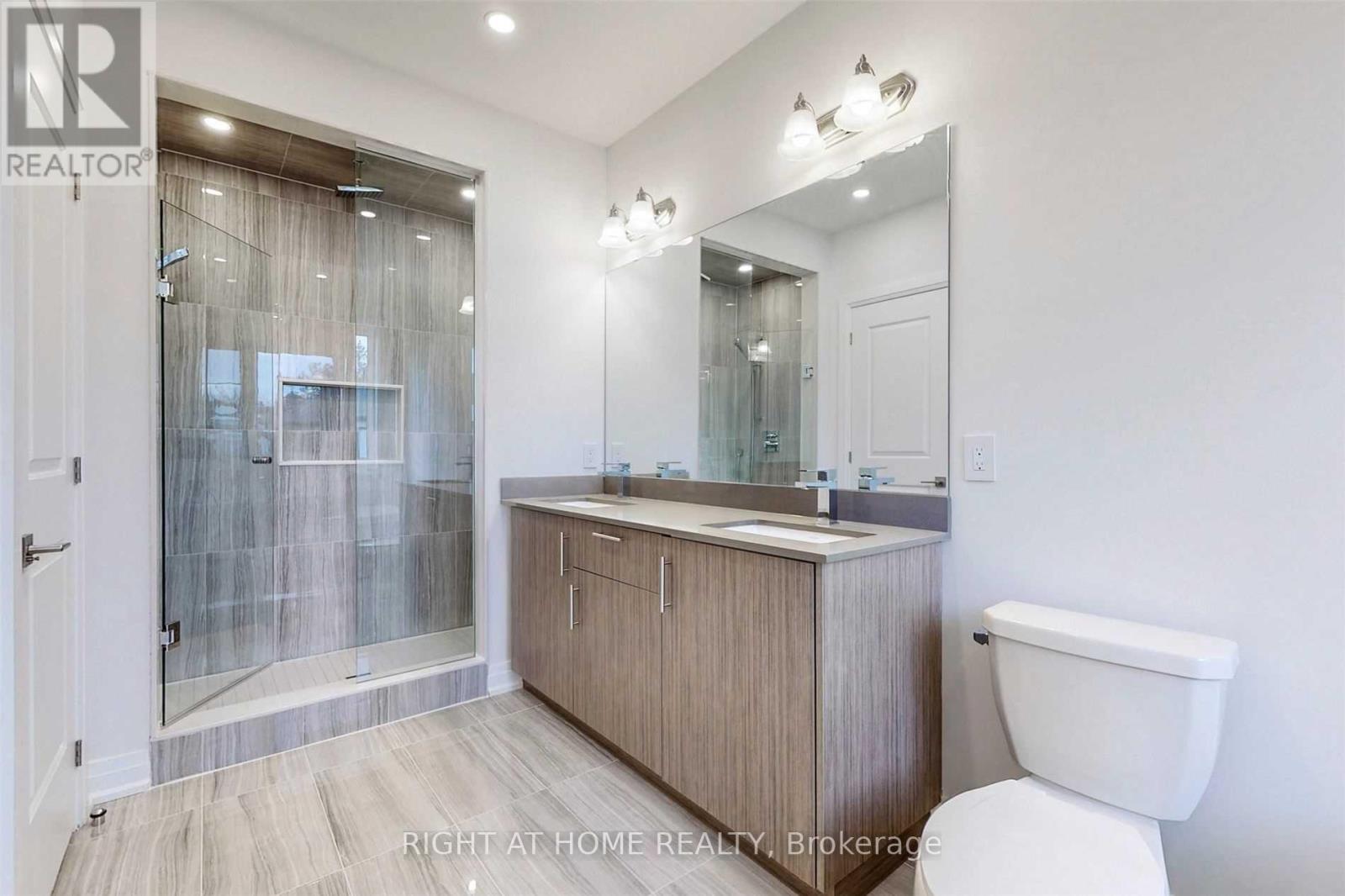 235 Vermont Avenue, Newmarket, Ontario  L3X 0M6 - Photo 23 - N13555404
