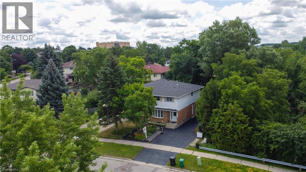 250 Dinison Crescent, Kitchener, Ontario  N2E 3G8 - Photo 45 - 40847267
