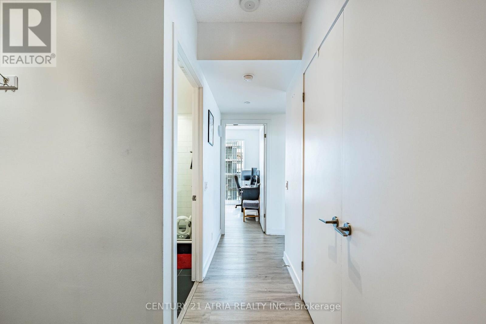 2808 - 2212 Lake Shore Boulevard W, Toronto, Ontario M8V 0C2 - Photo 11 - W13555384