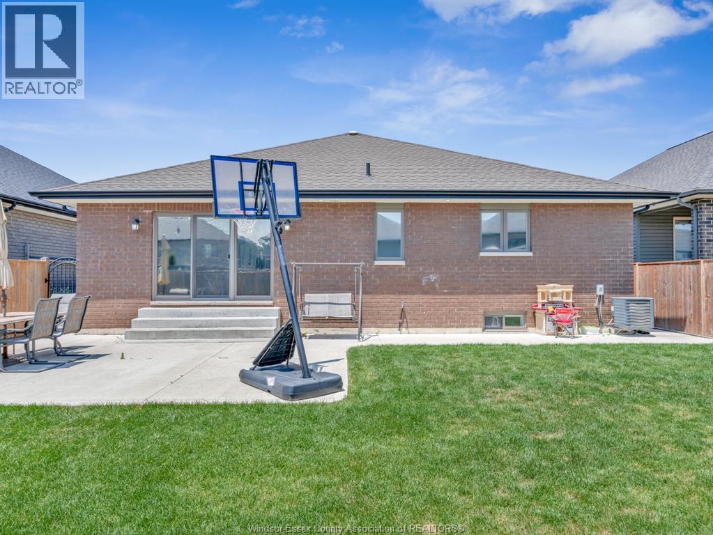 157 Townsview, Essex, Ontario  N8M 0A4 - Photo 36 - 26016730