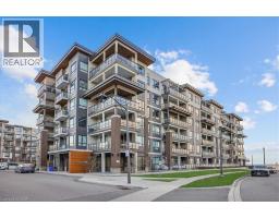 10 ESPLANADE Lane Unit# 215, Grimsby, Ontario