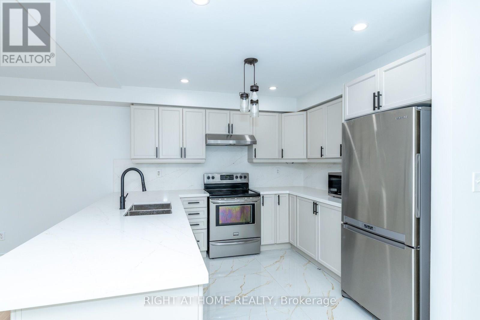4694 Thomas Alton Boulevard, Burlington, Ontario  L7M 0G2 - Photo 14 - W13550280
