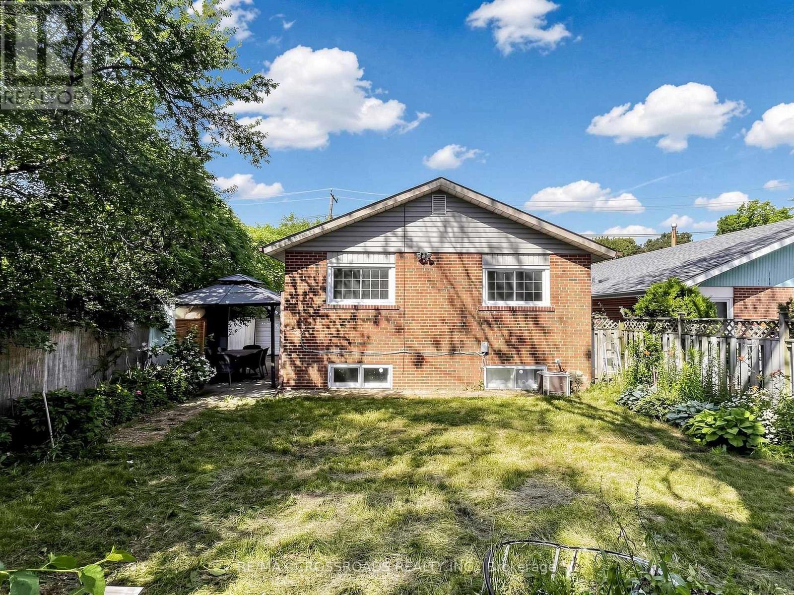29 Orton Park Road, Toronto, Ontario  M1G 3G2 - Photo 30 - E13550614