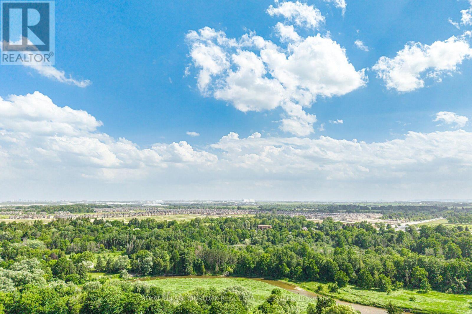 2207 Embleton Road, Brampton, Ontario  L6Y 0G2 - Photo 12 - W13549508