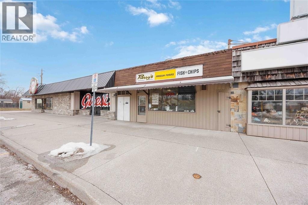 140 EAST STREET North Sarnia Ontario Canada N7T6X2 2