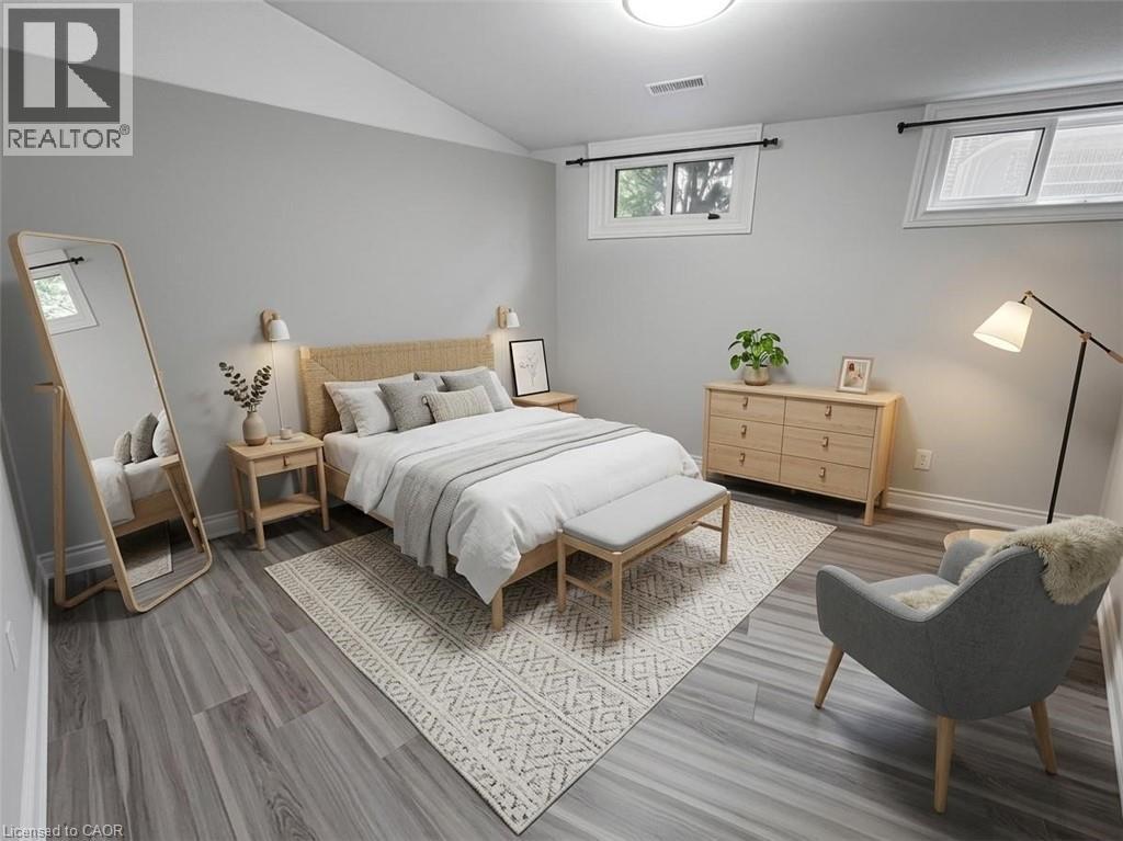 15 Westchester Place Unit# Lower, Kitchener, Ontario  N2B 3M6 - Photo 2 - 40843629