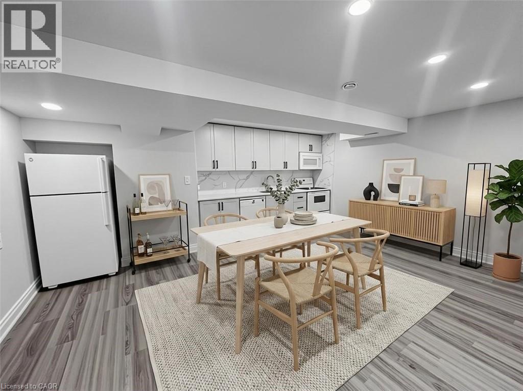 15 WESTCHESTER Place Unit# Lower