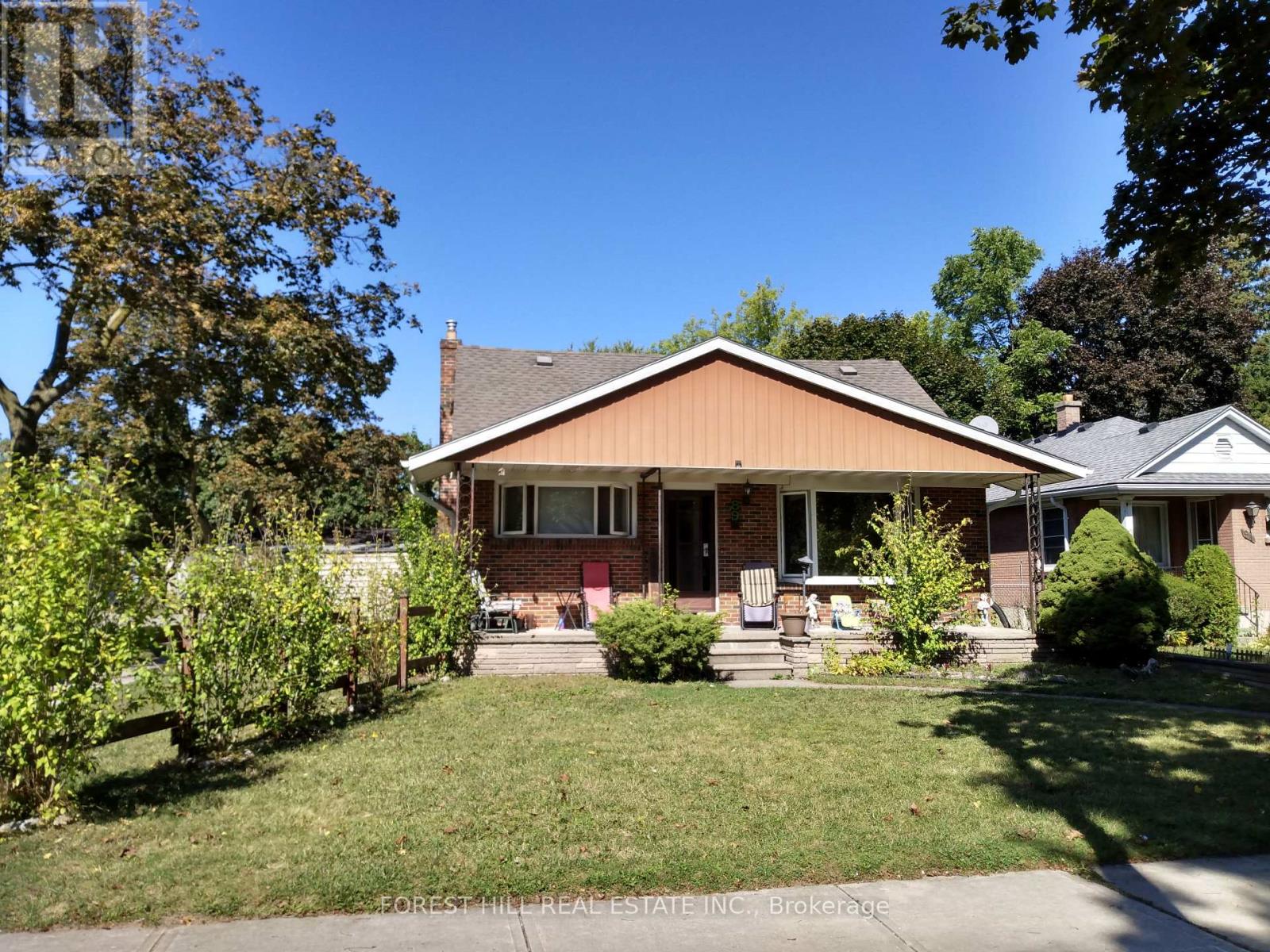 89 Heather Crescent, London East, Ontario  N5W 4L6 - Photo 1 - X13555464
