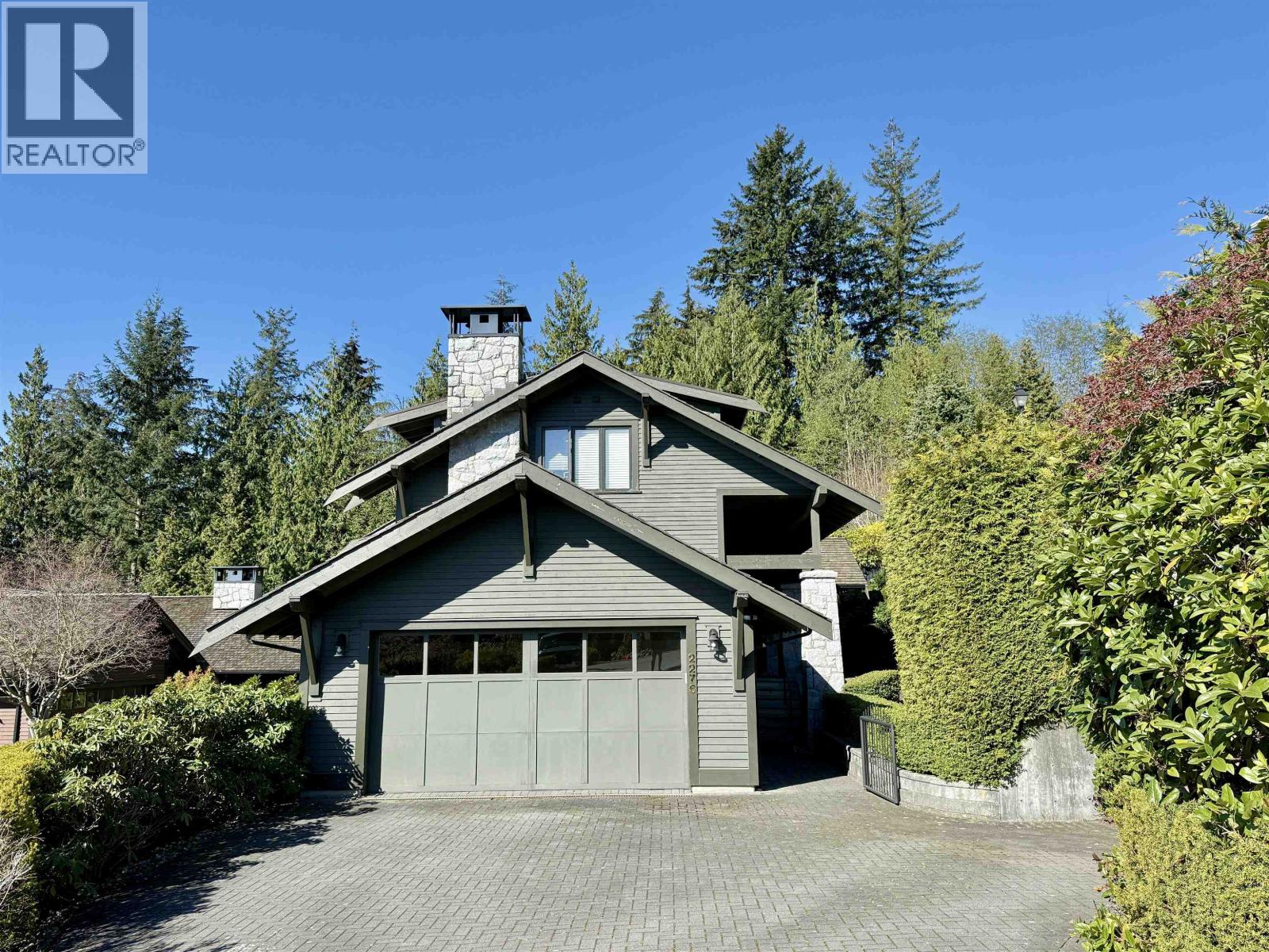 2276 BOULDER COURT, West Vancouver, British Columbia