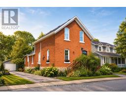 A & B - 33 NAPOLEON STREET, Carleton Place, Ontario