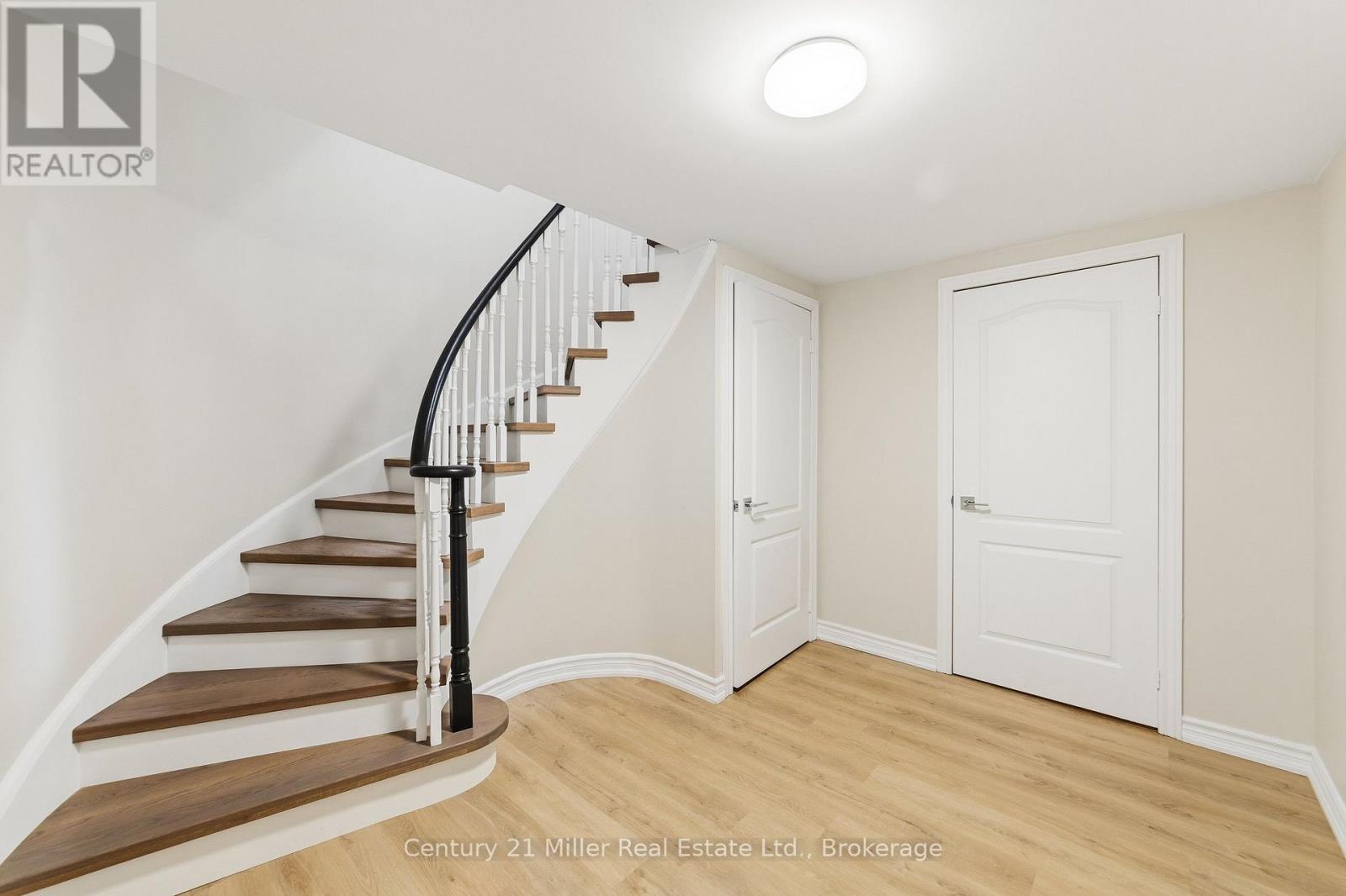 3686 St. Laurent Court, Mississauga, Ontario  L5L 4T1 - Photo 22 - W13555708