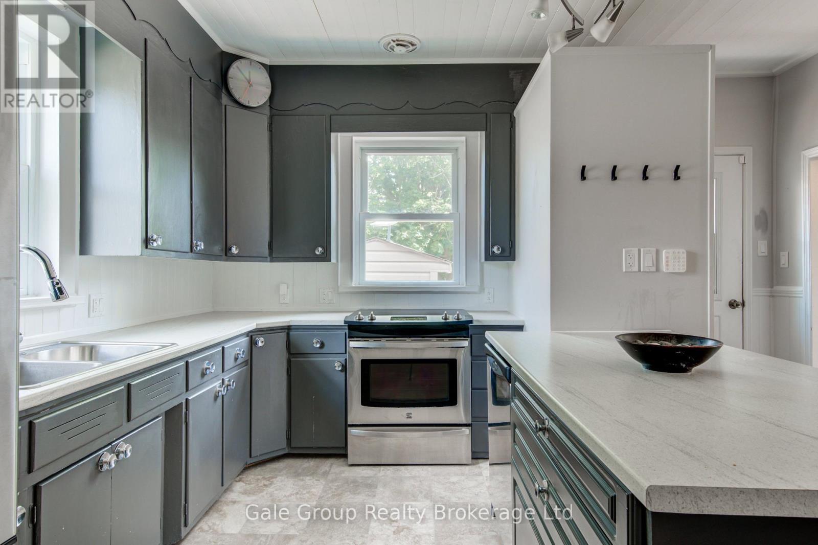 80 William Street, Ingersoll, Ontario  N5C 1M5 - Photo 3 - X13555566