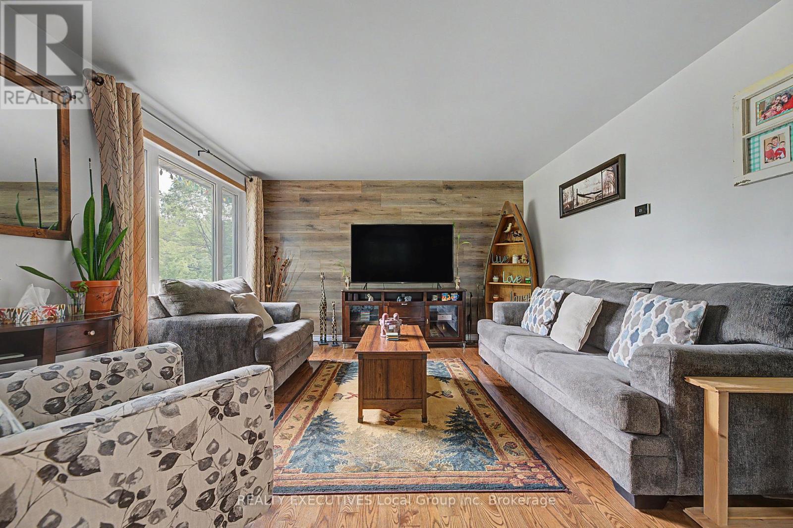 647 Derland Road, East Ferris, Ontario  P0H 1H0 - Photo 6 - X13555626