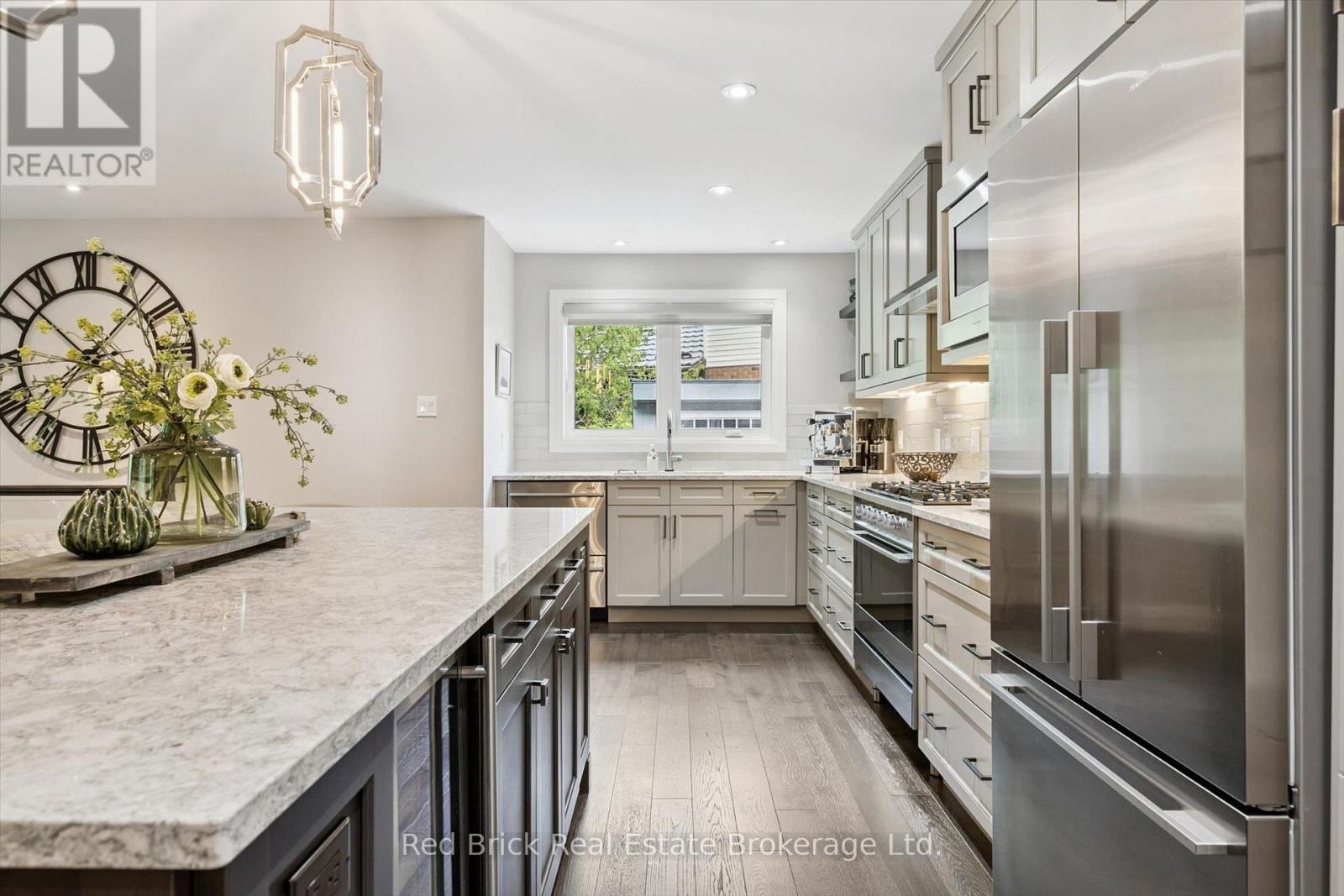 14 Brookhaven Court, Guelph, Ontario  N1G 4C2 - Photo 19 - X13555778