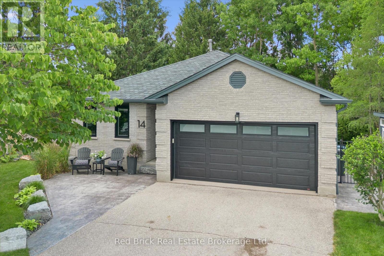 14 Brookhaven Court, Guelph, Ontario  N1G 4C2 - Photo 2 - X13555778