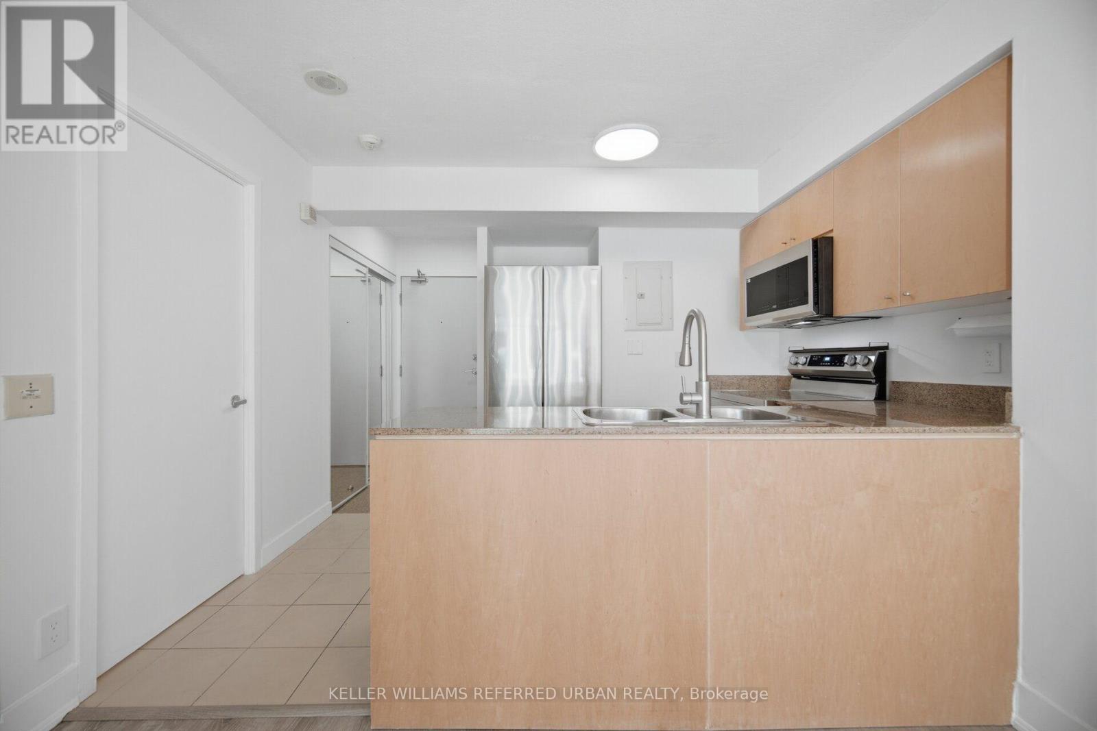 1501 - 361 Front Street, Toronto, Ontario  M5V 3R5 - Photo 7 - C13555472