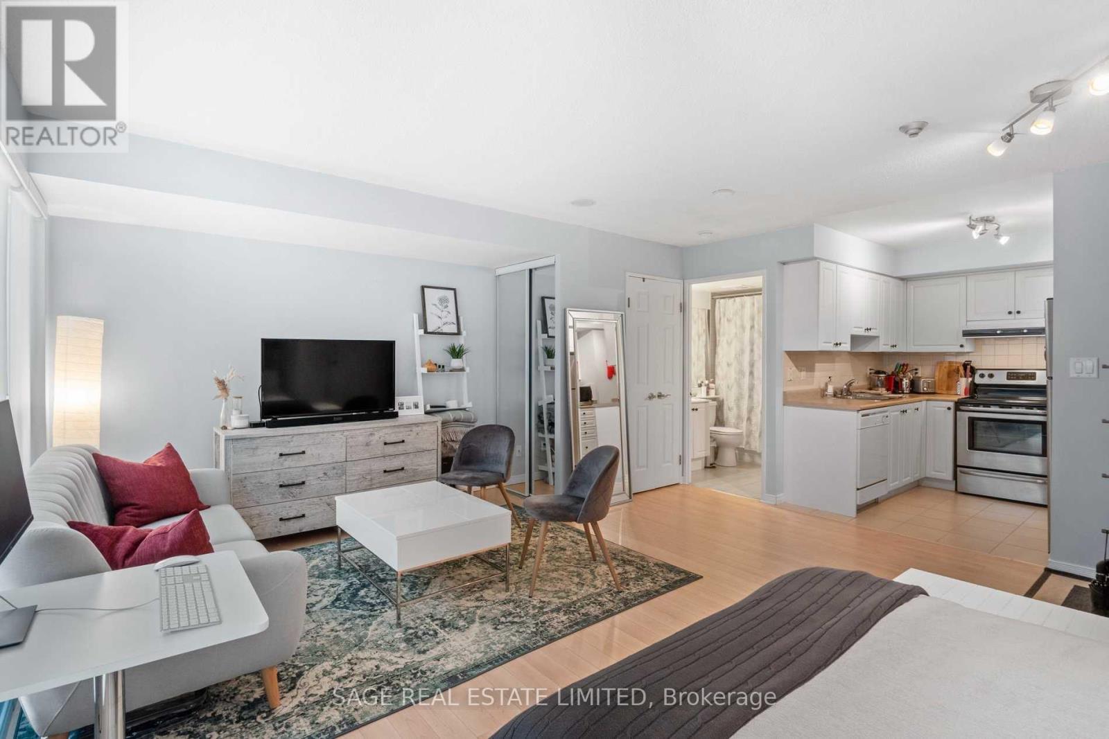 504 - 230 King Street E, Toronto, Ontario M5A 1K5 - Photo 2 - C13555508
