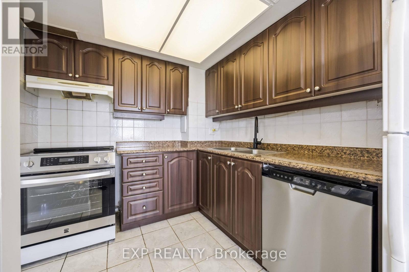 Ph08 - 715 Don Mills Road, Toronto, Ontario M3C 1S5 - Photo 11 - C13555594