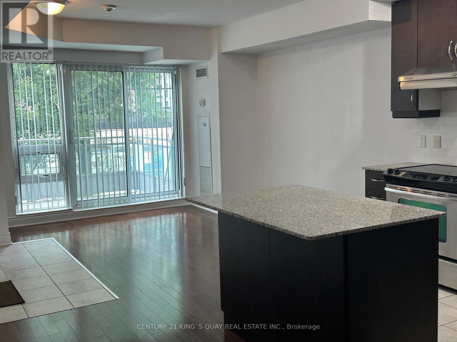210 - 31 Olive Avenue, Toronto, Ontario  M2N 4N4 - Photo 4 - C13555646