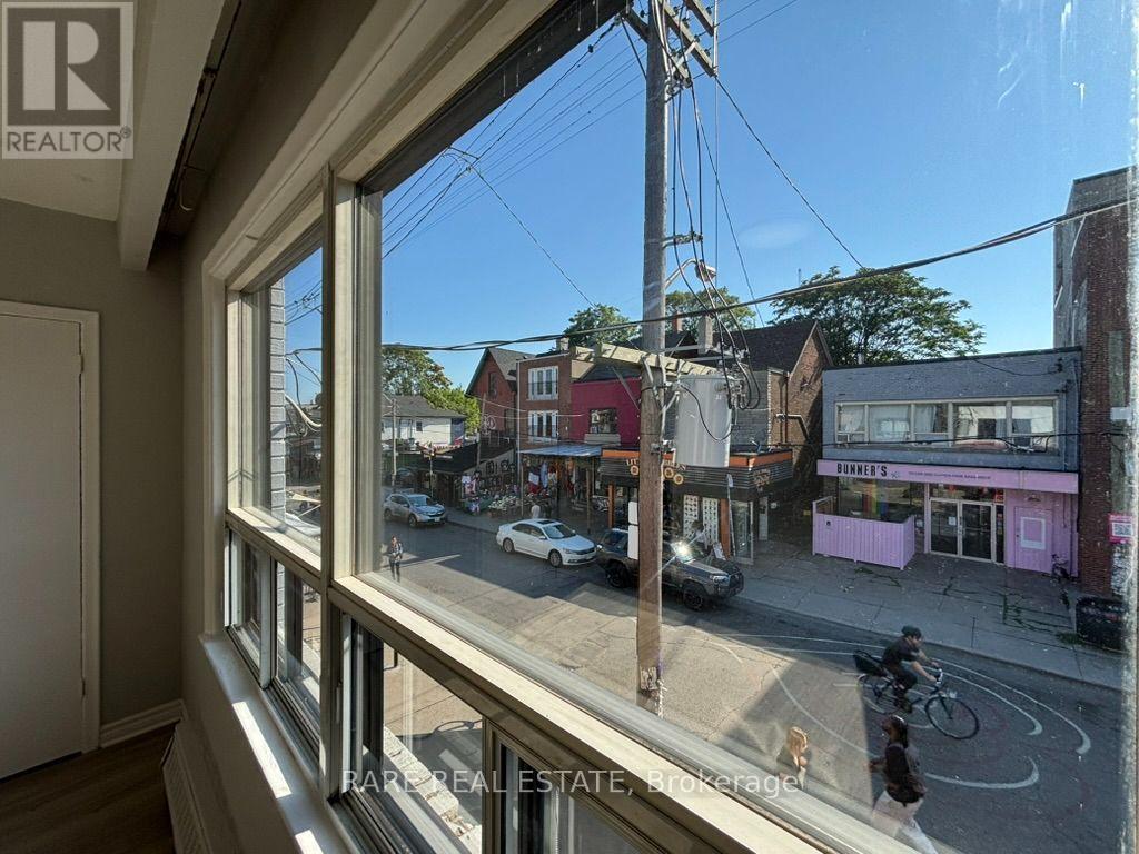 2 - 265 Augusta Avenue, Toronto, Ontario  M5T 2M1 - Photo 5 - C13555766