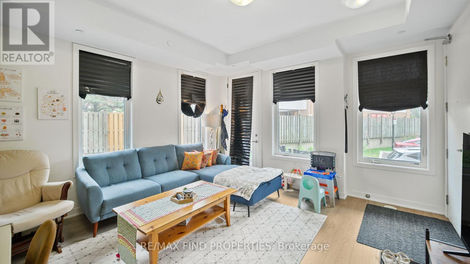 301 - 755 Omega Drive, Pickering, Ontario  L1V 0H1 - Photo 16 - E13555752