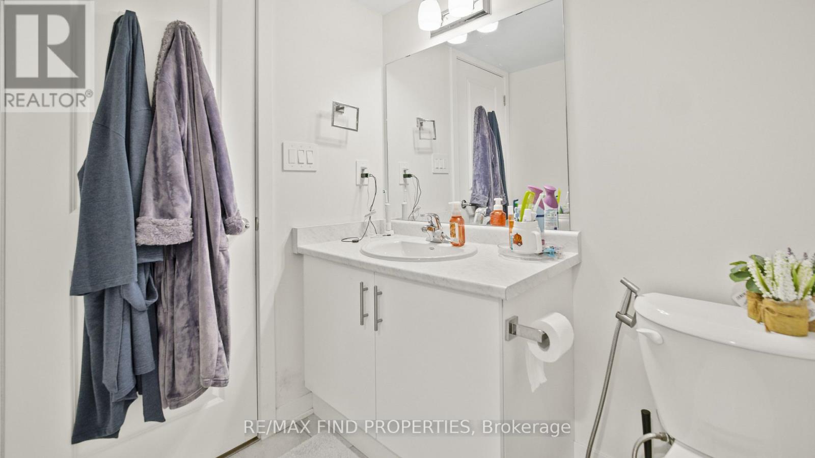 301 - 755 Omega Drive, Pickering, Ontario  L1V 0H1 - Photo 22 - E13555752