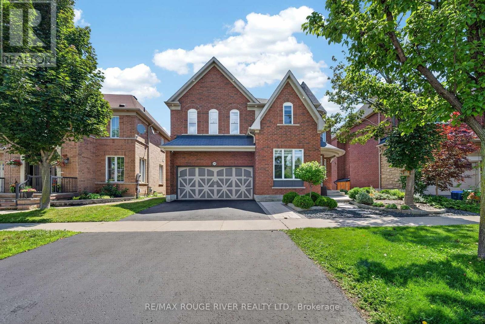 69 GILLETT DRIVE, Ajax, Ontario