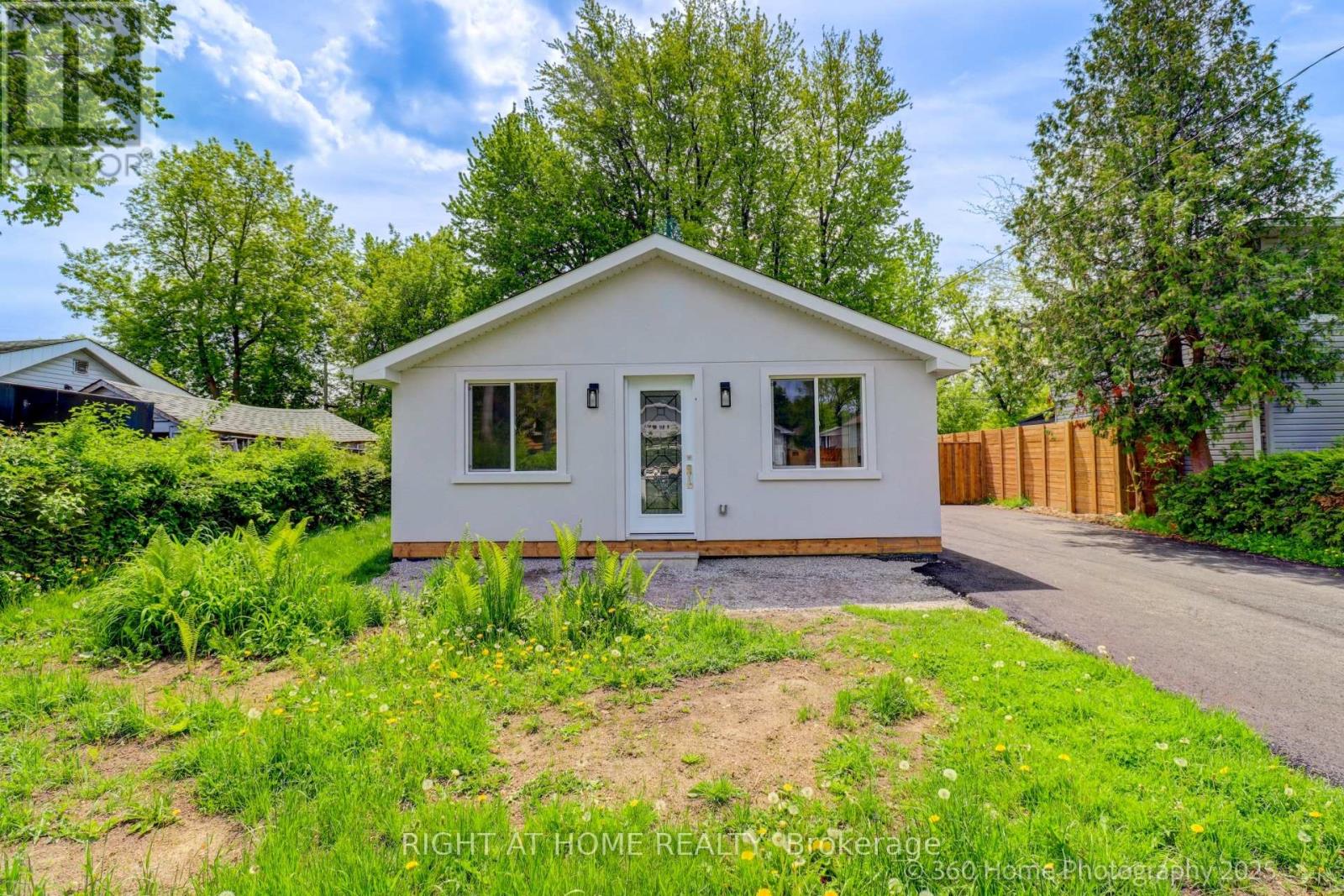 321 TAMPA DRIVE, Georgina (Keswick South)