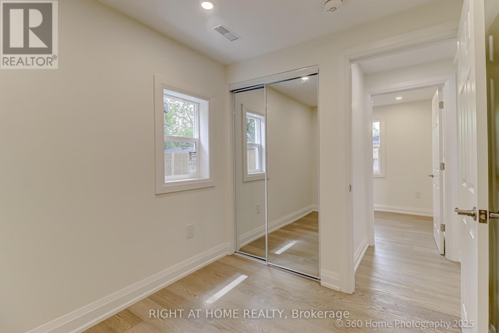 321 Tampa Drive, Georgina, Ontario L4P 3A3 - Photo 7 - N13555730