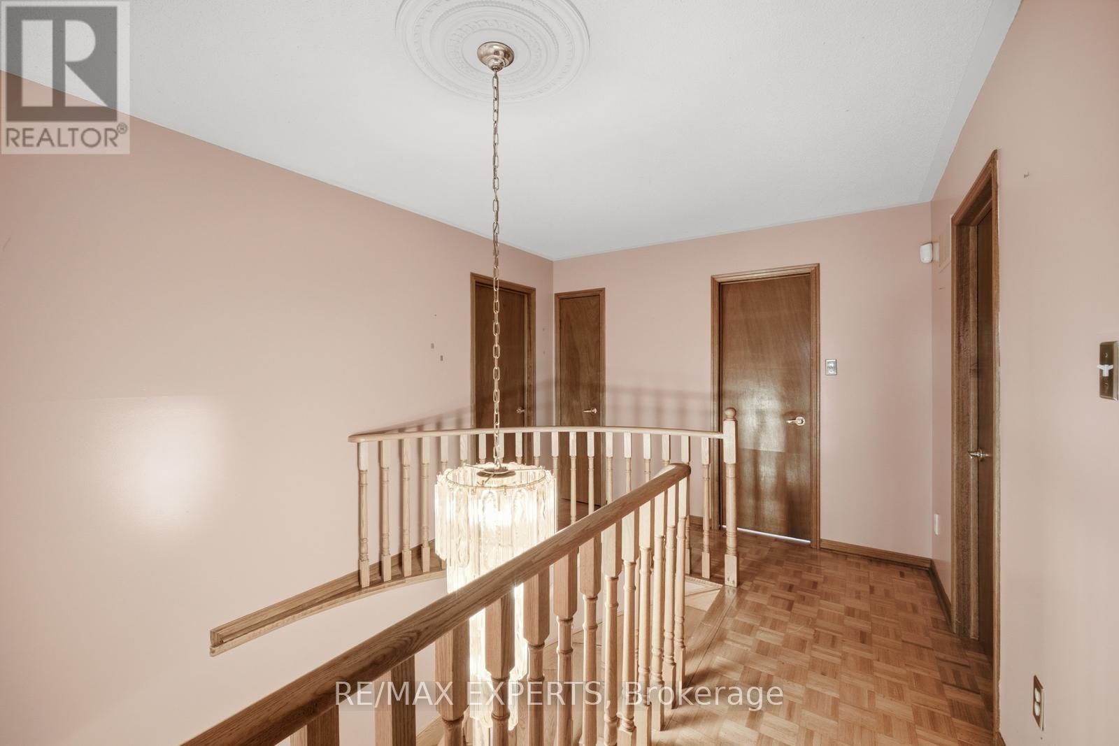 221 Judith Avenue, Vaughan (Brownridge), Ontario  L4J 7E3 - Photo 23 - N13555802