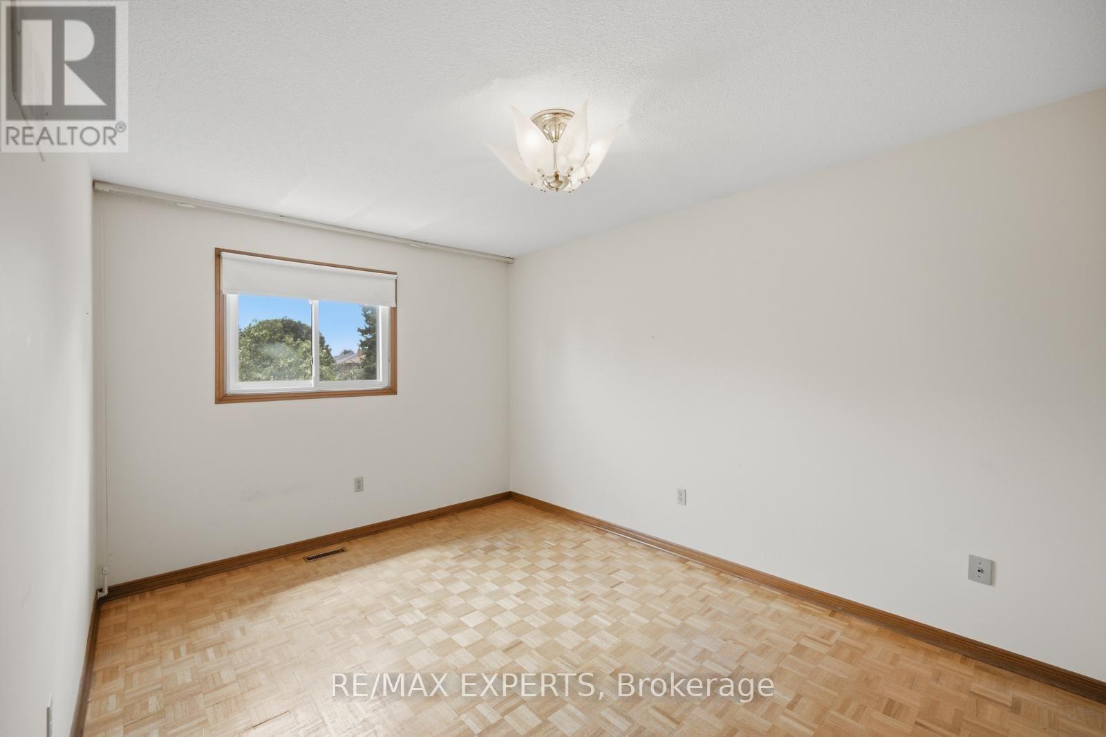 221 Judith Avenue, Vaughan (Brownridge), Ontario  L4J 7E3 - Photo 29 - N13555802